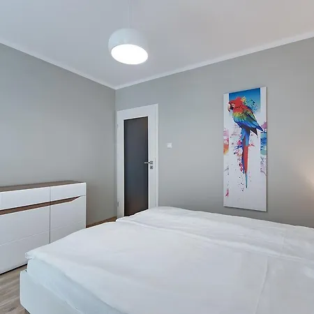 Triapart Chmielna Park 2 *